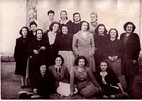 Victòria Pujolar Amat et ses camarades en 1945.