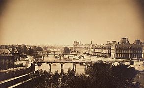 Em 1857, fotografada por Gustave Le Gray.