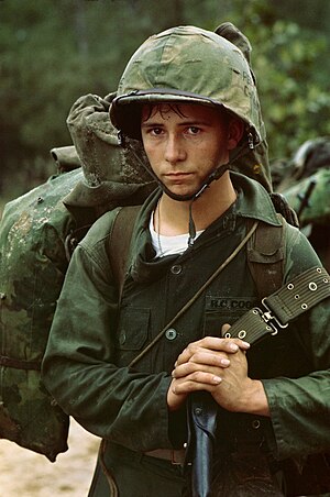 חייל מארינס במלחמת וייטנאם.
