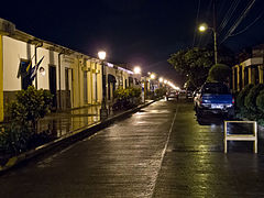 Otra vista del Paseo El Carmen, de noche.