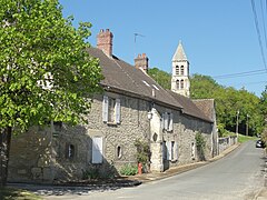 La Grande-rue et le clocher de l'église.