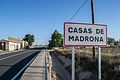 Entrada a Casas de Madrona.