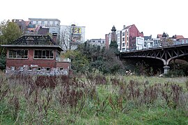 Vestiges où se trouve désormais le parc.