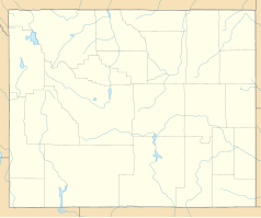 Mapa konturowa Wyomingu, blisko lewej krawiędzi na dole znajduje się punkt z opisem „Cokeville”