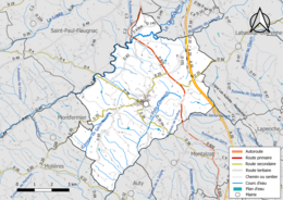 Carte en couleur présentant le réseau hydrographique de la commune