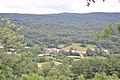 Vue sur le village du Sautel.