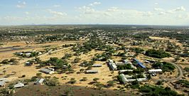 Zicht op Lodwar vanop de dichtstbijgelegen heuvel