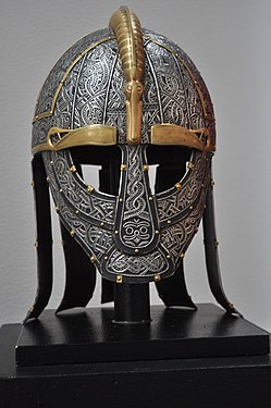 Реплика орнаментированного шлема викинга