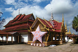 Chùa Wat Nam Keo Luang