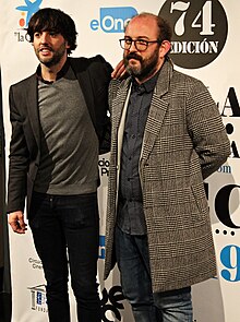 Los escritores. españoles Diego San José y Borja Cobeaga en la ceremonia de entrega de las Medallas del Círculo de Escritores Cinematográficos de 2018, en la que estaban nominados a la Medalla al mejor guion adaptado por su trabajo en la película Superlópez.
