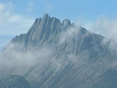 The summit of Puncak Jaya is the highest point of Indonesia, the Island of New Guinea, and all ocean islands.