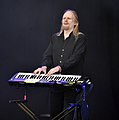 Йенс Юханссон — клавишные, аранжировки, продюсер, автор (с 1995)