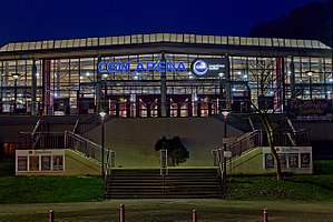 Der Haupteingang der CGM Arena 2018