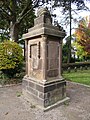 Ehrenmal auf dem Friedhof Ampen