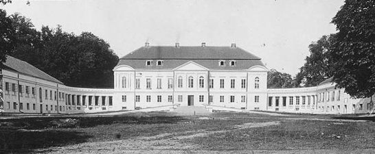 Свяцкі палац. 1933
