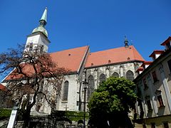 布拉迪斯拉发的圣马尔定主教座堂
