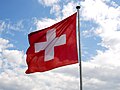 Dalgalanan İsviçre bayrağı