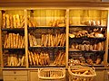 Fotografia de pans dins una fornariá.