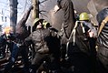 Molotovovy koktejly používané demonstranty v Kyjevě 18. února 2014