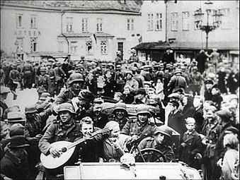 Встреча немецких войск в Таллине, 1941 год