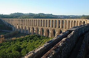 Aqueduto do Convento de Cristo