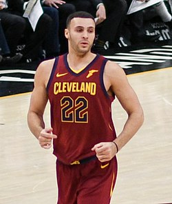 Larry Nance Jr.