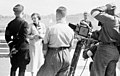 A realizadora Leni Riefenstahl com Heinrich Himmler.