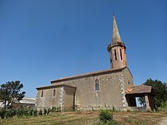 L'église de Lucvielle.