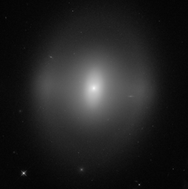 NGC 3945