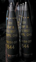 M107高爆弹（英语：M107 projectile），每一个都标明使用「B炸药」（TNT和黑索金的混合物）装填，且已安装引信