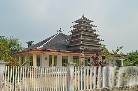 Balai Basarah Induk Intan Kaharingan di Muara Teweh, Kalimantan Tengah.