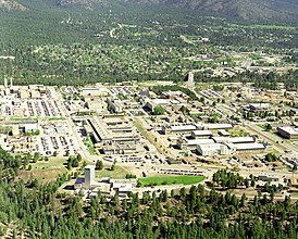 Лос-Аламосская национальная лаборатория (снимок с воздуха, 1995)