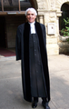 身穿日内瓦袍的牧师，路德宗、改革宗等众多教派使用