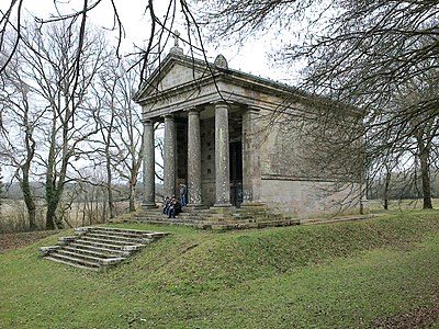 Neoclassical Tuscan columns of the Chapelle expiatoire du Champ-des-Martyrs, Brech, France, by Auguste Caristie, 1824[14]