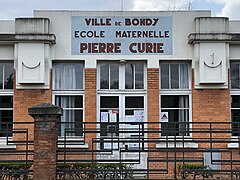 École maternelle Pierre-Curie.
