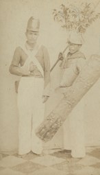 Soldier and halberdier of the Sultan of Ternate - circa 1870