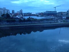 Grand Canal Basin og Bord Gáis-teateret, 300 meter fra Liffey.