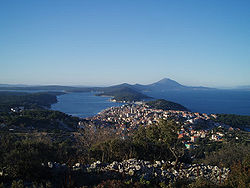 Lošinj sziget, az előtérben Mali Lošinj