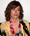 Giorgia Würth interpreta Tessa Taviani.