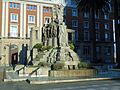 Monumento a Curros Enríquez na Coruña, de Francisco Asorey (1934)