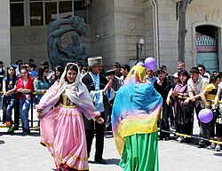 Táncosok Bakuban