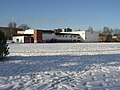 Sportovní hala ve Varnsdorfu se zasněženou atletickou dráhou