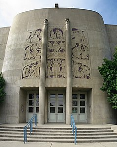 Середня школа в Кінг-Сіті, Каліфорнія, спроектована Робертом Стентоном (1939)