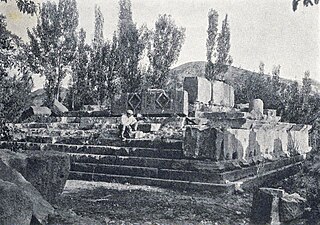 The ruins in the early 20th century (published in 1918)[80][81]