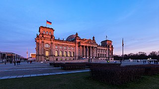 Reichstagsgebäude bei Sonnenuntergang, Berlin-Mitte