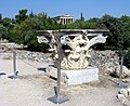 Капітэль карынфскага ордара (ад адной з калон Адэона Агрыпы) на тэрыторыі Афінскай Агоры