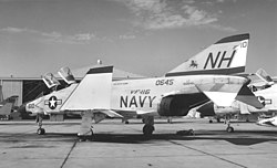 A tizenkét F–4B-ből átépített egyik F–4G (s/n 150645). Jól megfigyelhető a normál belépőélű, korai magassági kormány és a felhajtott külső szárnyharmad