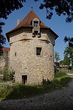 Угловая башня замка