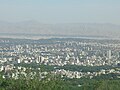 نمایی از شهر تهران از بالای پارک جمشیدیه
