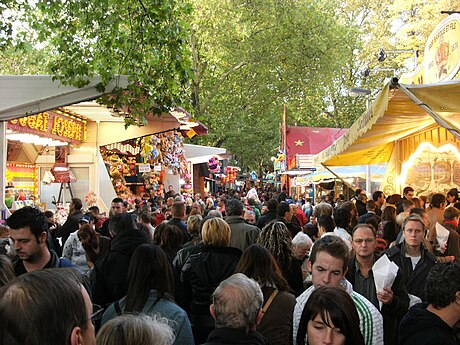 Vue sur la foire de Liège.